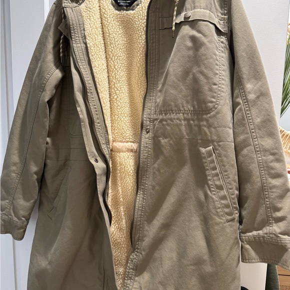 Patagonia Women’s Insulated Prairie Dawn Parka - Picture 3 of 5